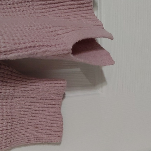 Aerie Soft Pink Crew Neck Oversized Sweater size Medium Waffle Knit - Picture 5 of 7